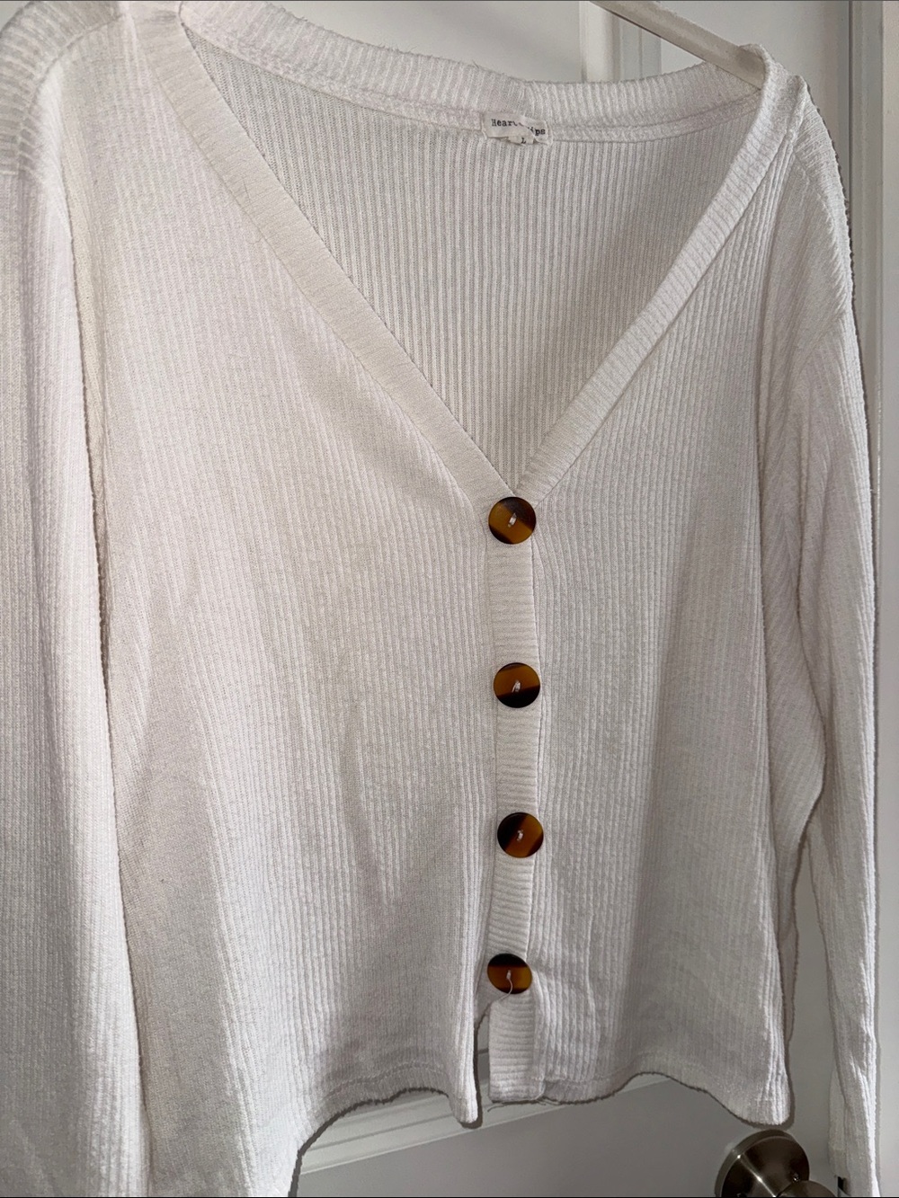 Heart & Hips Cream Ribbed V-Neck Button Top - Picture 5 of 7